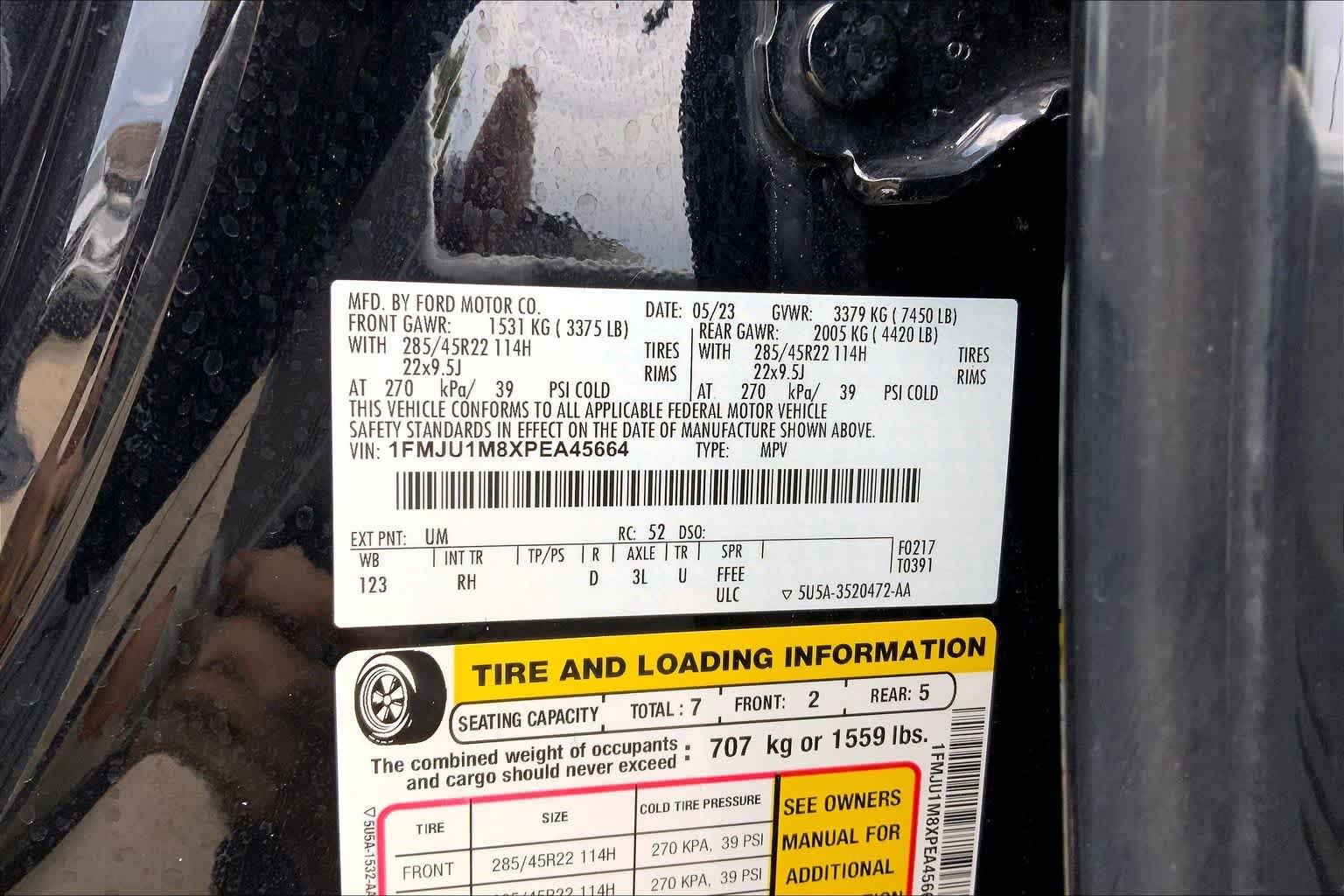 Used 2023 Agate Black Ford Platinum image 37