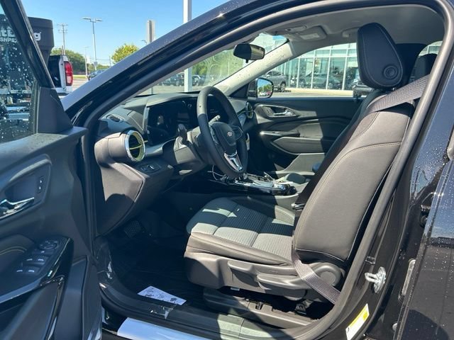 New 2026 Mosaic Black Metallic Chevrolet LT image 10