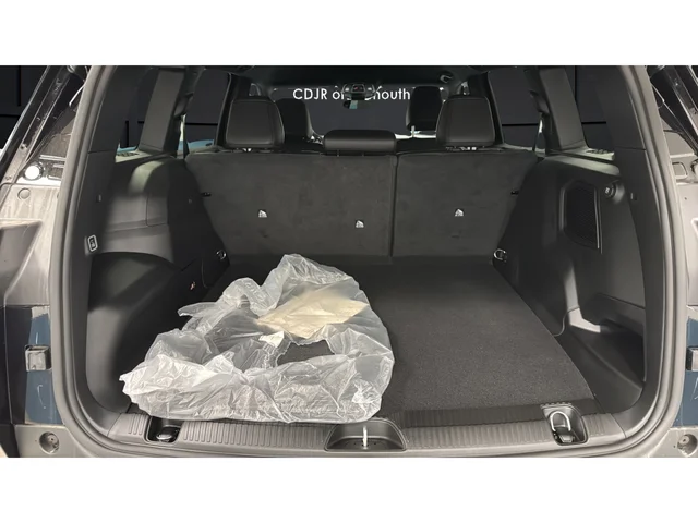 New 2026 Diamond Black Crystal Pearl-Coat Exterior Paint Jeep Limited image 26