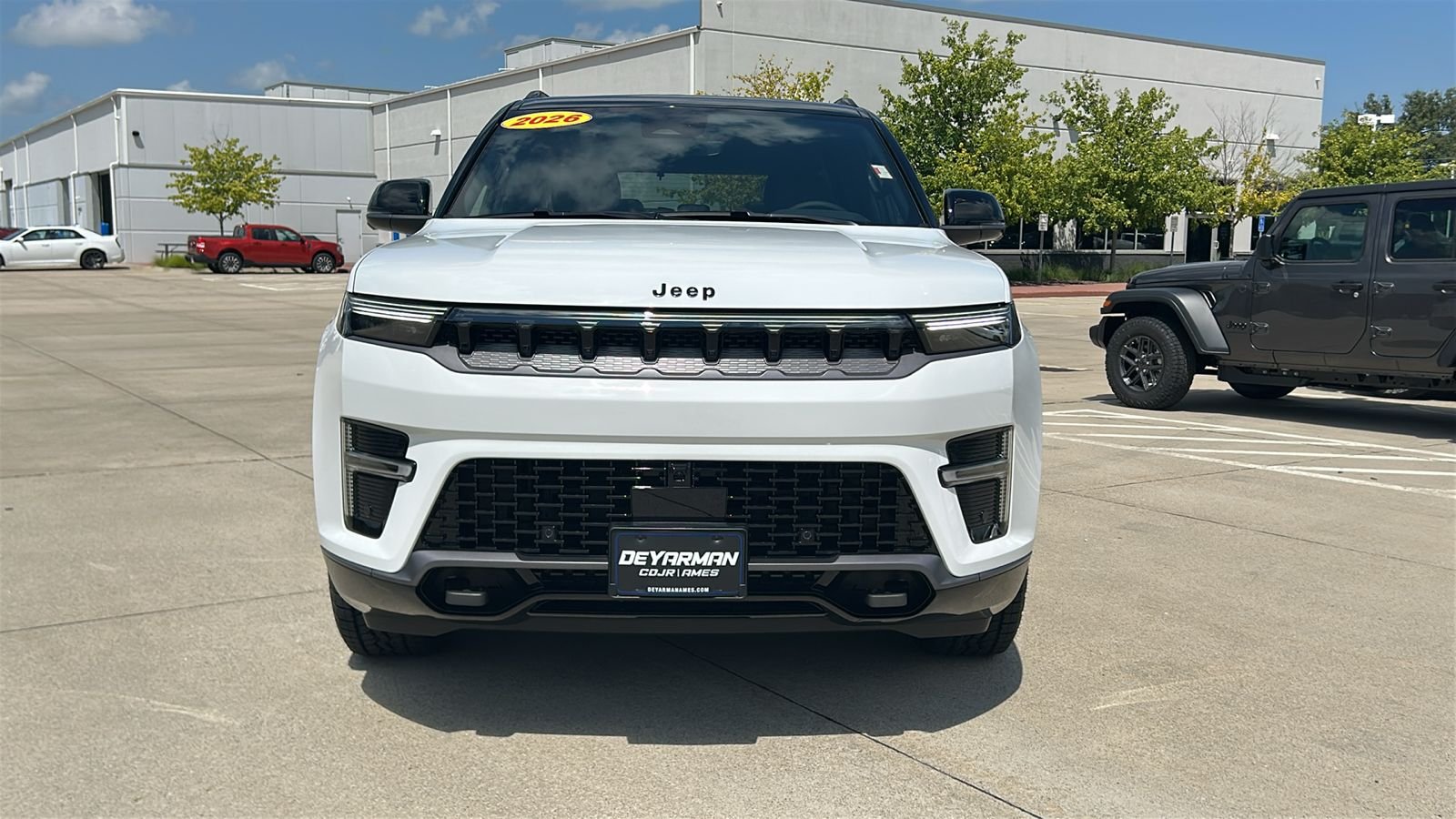 New 2026 Bright White Clear-Coat Exterior Paint Jeep Upland image 9