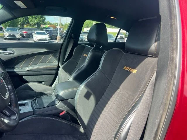 Used 2018 Octane Red Pearlcoat Dodge R/T Daytona 392 image 21