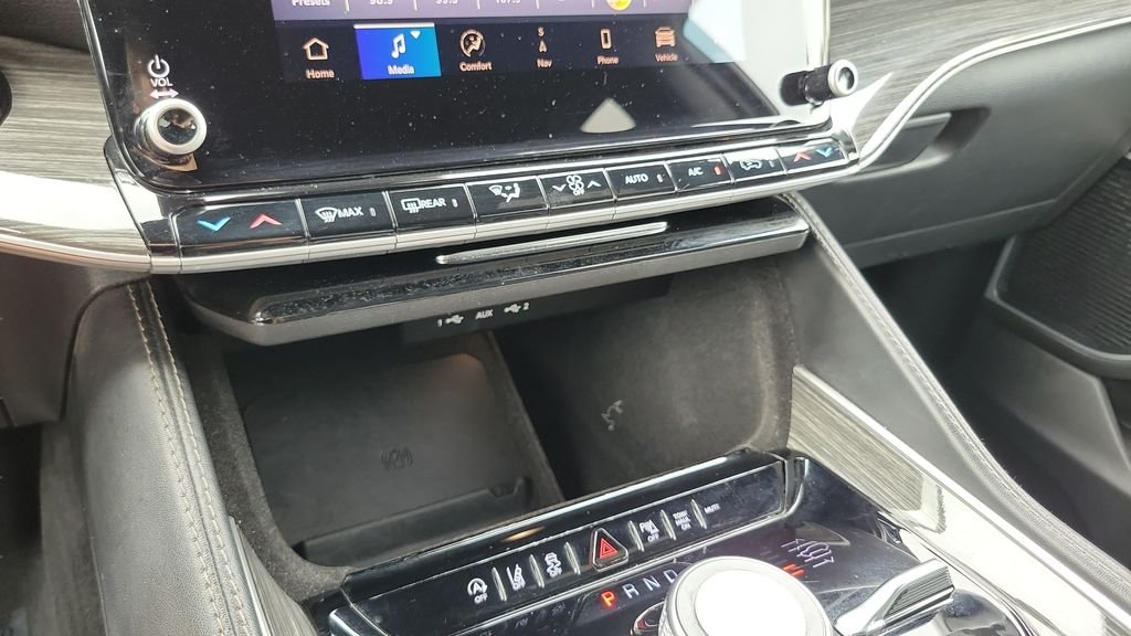 Used 2022 White Jeep Series III image 18