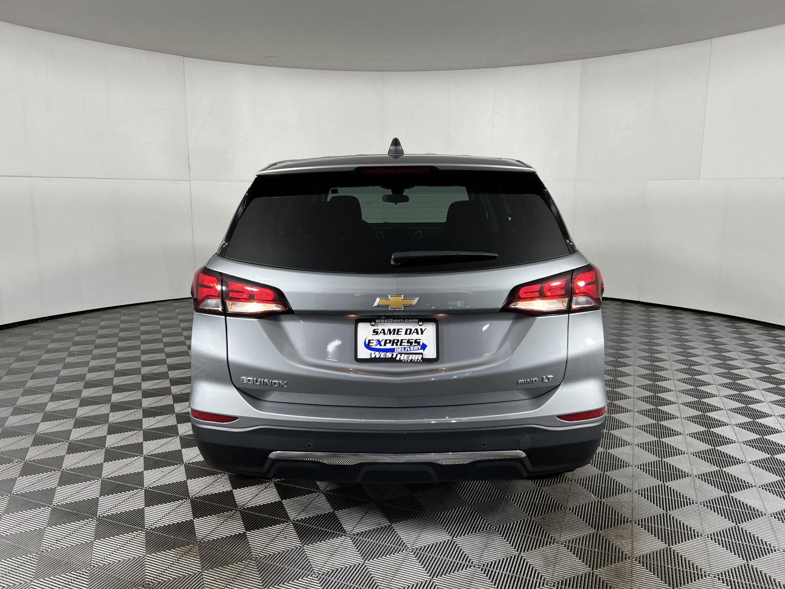 Used 2024 Sterling Gray Metallic Chevrolet LT image 24