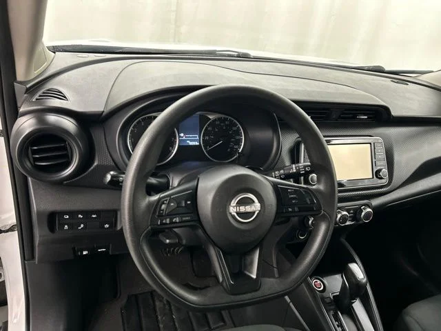 Used 2024 White Nissan S image 7