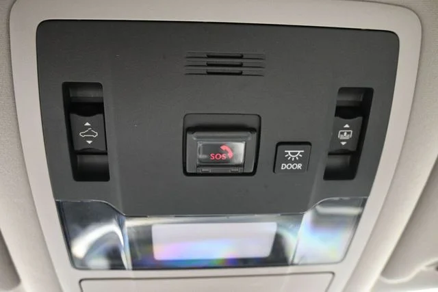 Used 2020 Black Lexus 350 image 51