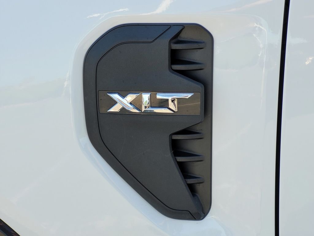 Used 2024 White Ford XLT image 11