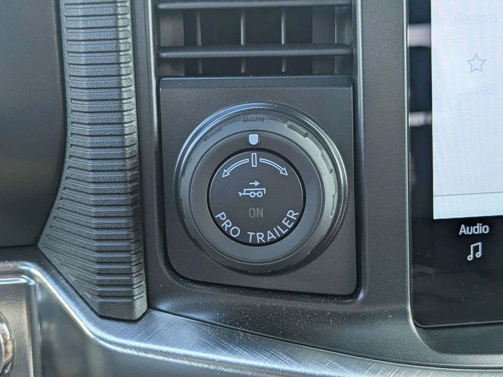 Used 2025 Agate Black Metallic Ford King Ranch image 26