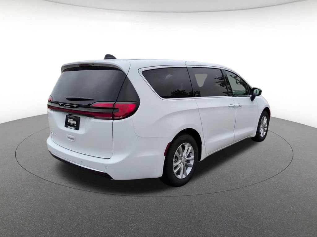 New 2027 Bright White Clear-Coat Exterior Paint Chrysler  image 6