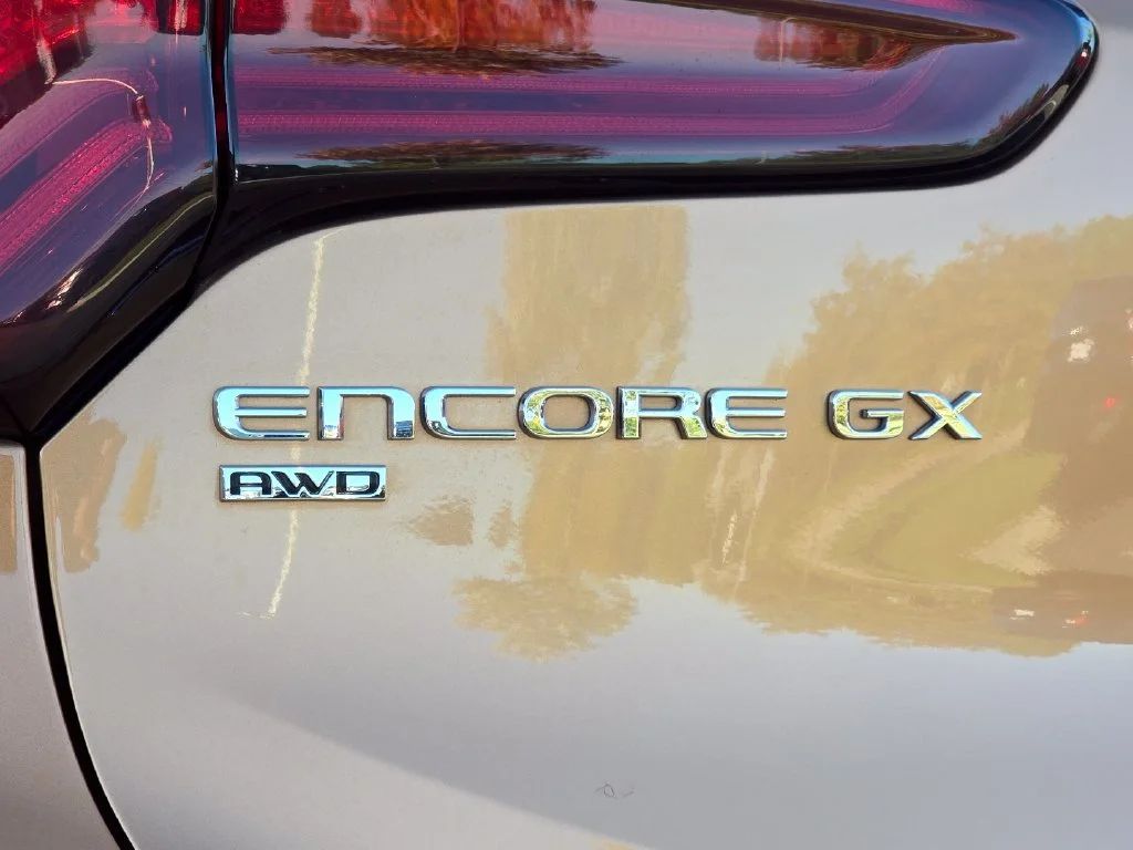 2024 Buick Encore GX Sport Touring - Photo 32