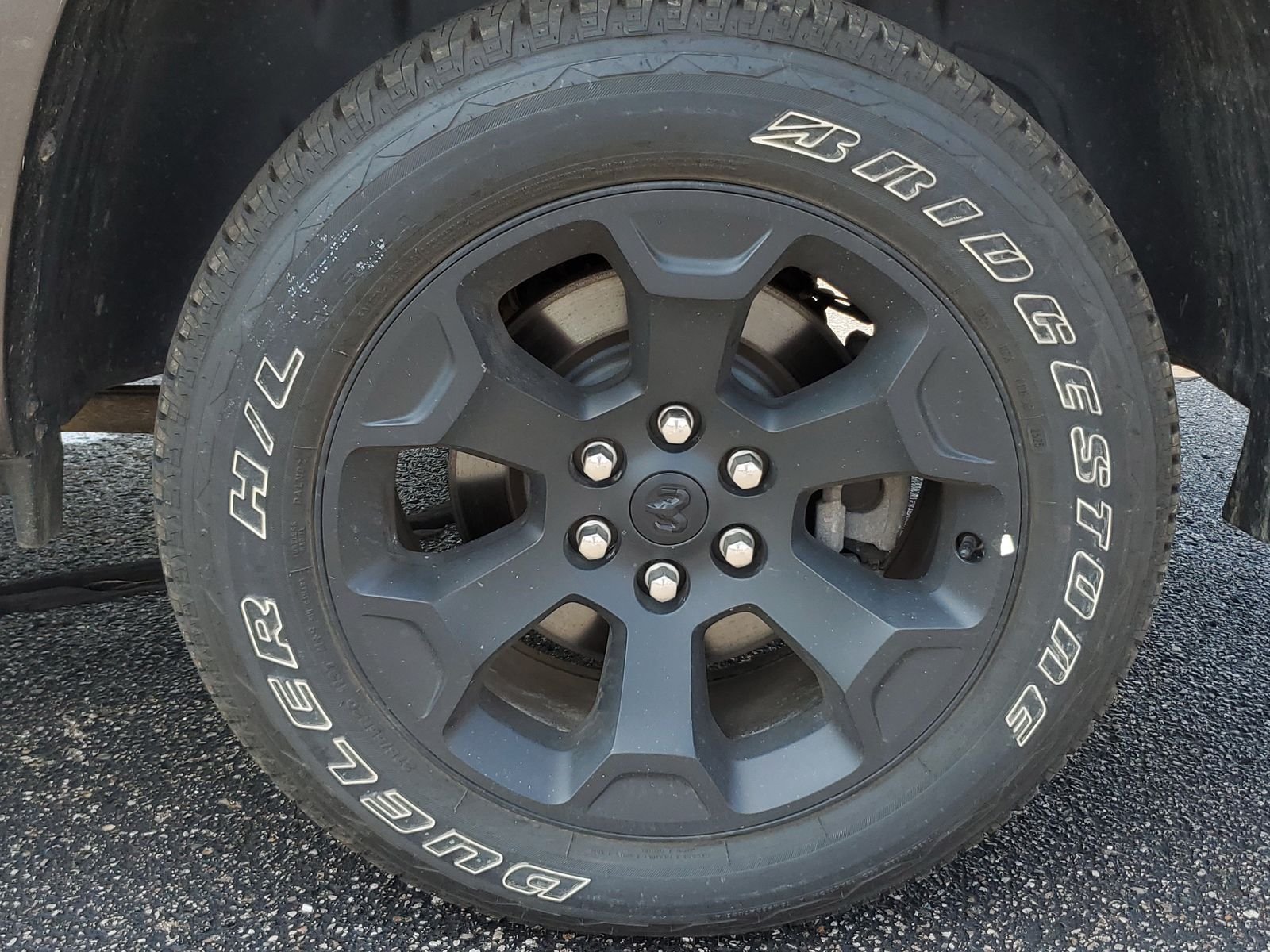 Used 2025 Gray Ram Big Horn/Lone Star image 25