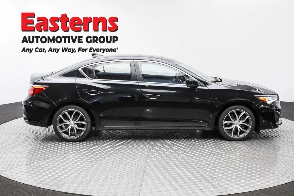 Used 2021 Black Acura Premium Package image 4