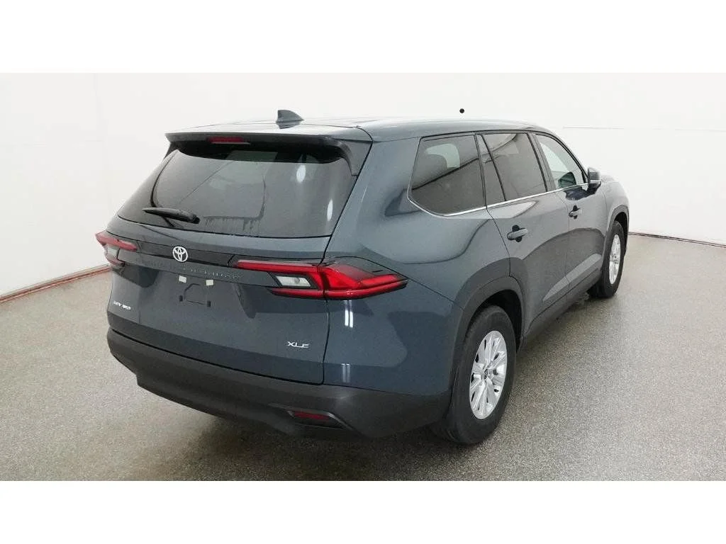 New 2026 White Toyota XLE image 10