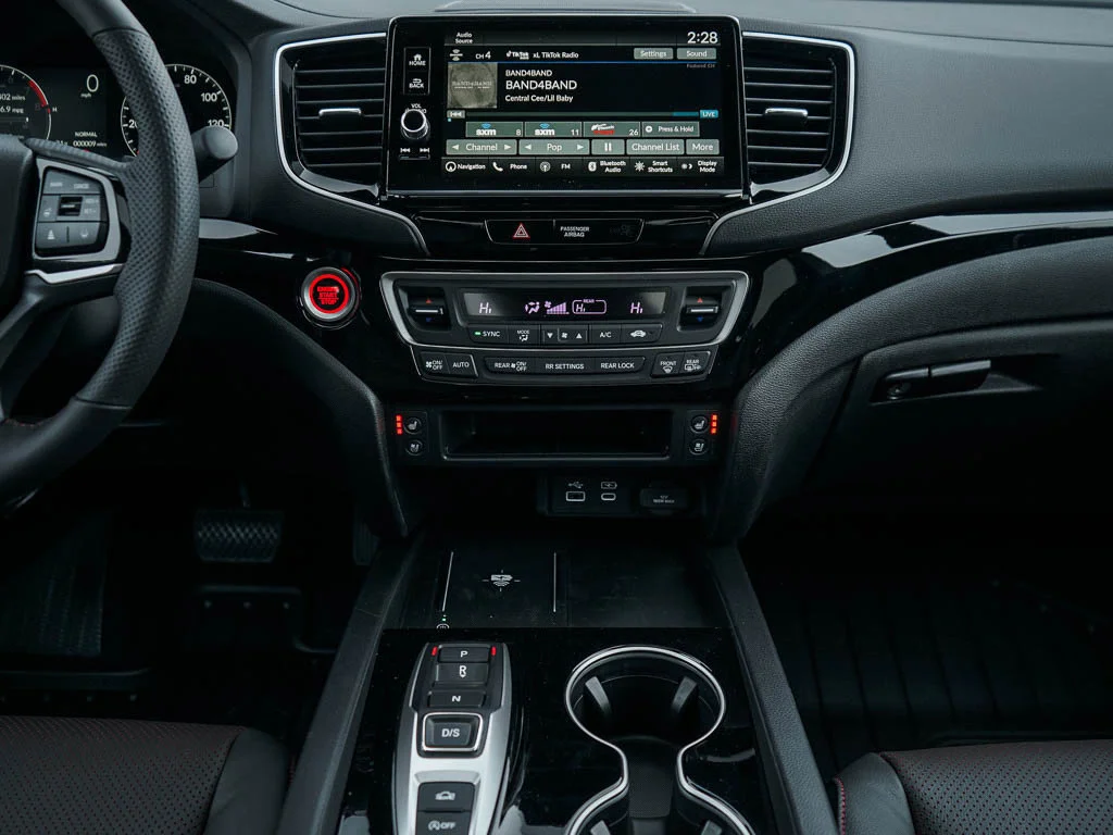 New 2026 Crystal Black Pearl Honda Black Edition image 14
