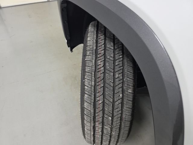 New 2026 Wind Chill Pearl <sup>1</sup> Toyota Tundra Limited image 16