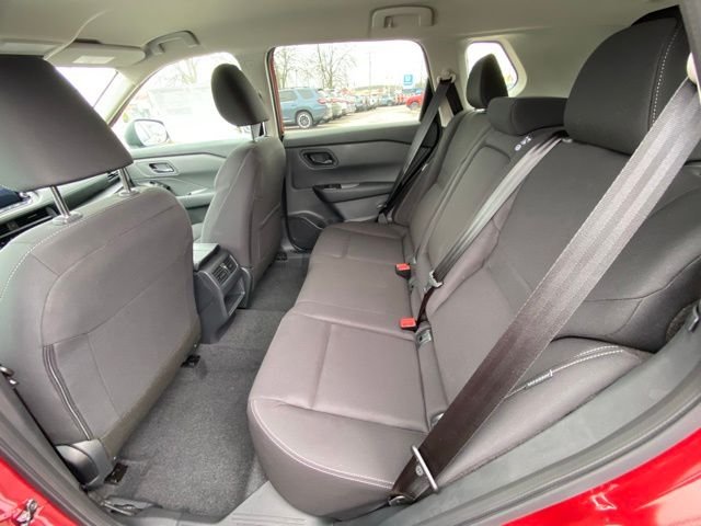 2026 Nissan Rogue S - Photo 16