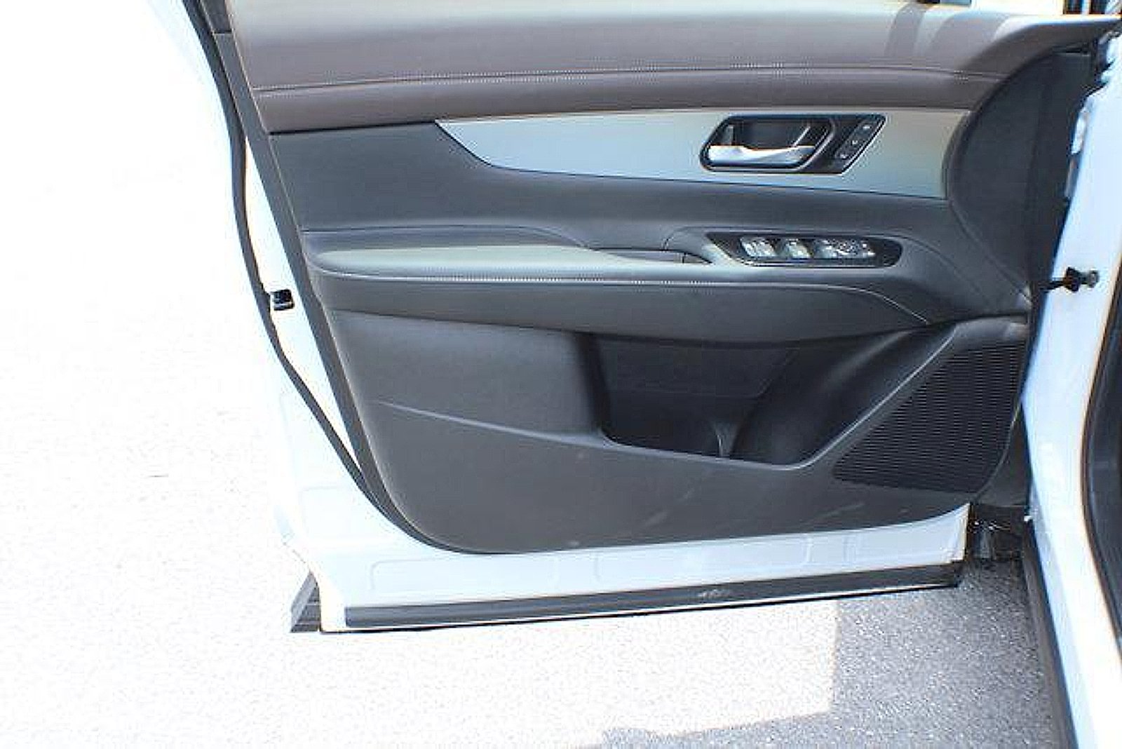 2025 Nissan Murano Platinum - Photo 6