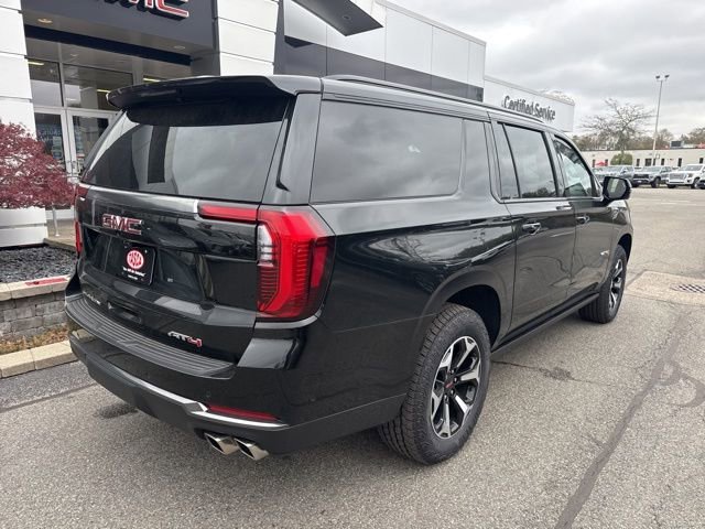 2025 GMC Yukon XL AT4 - Photo 7