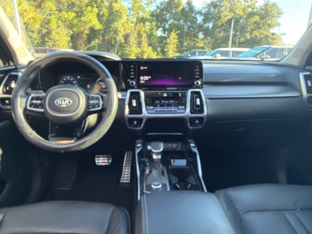 Used 2021 Gravity Gray Kia SX-Prestige image 23