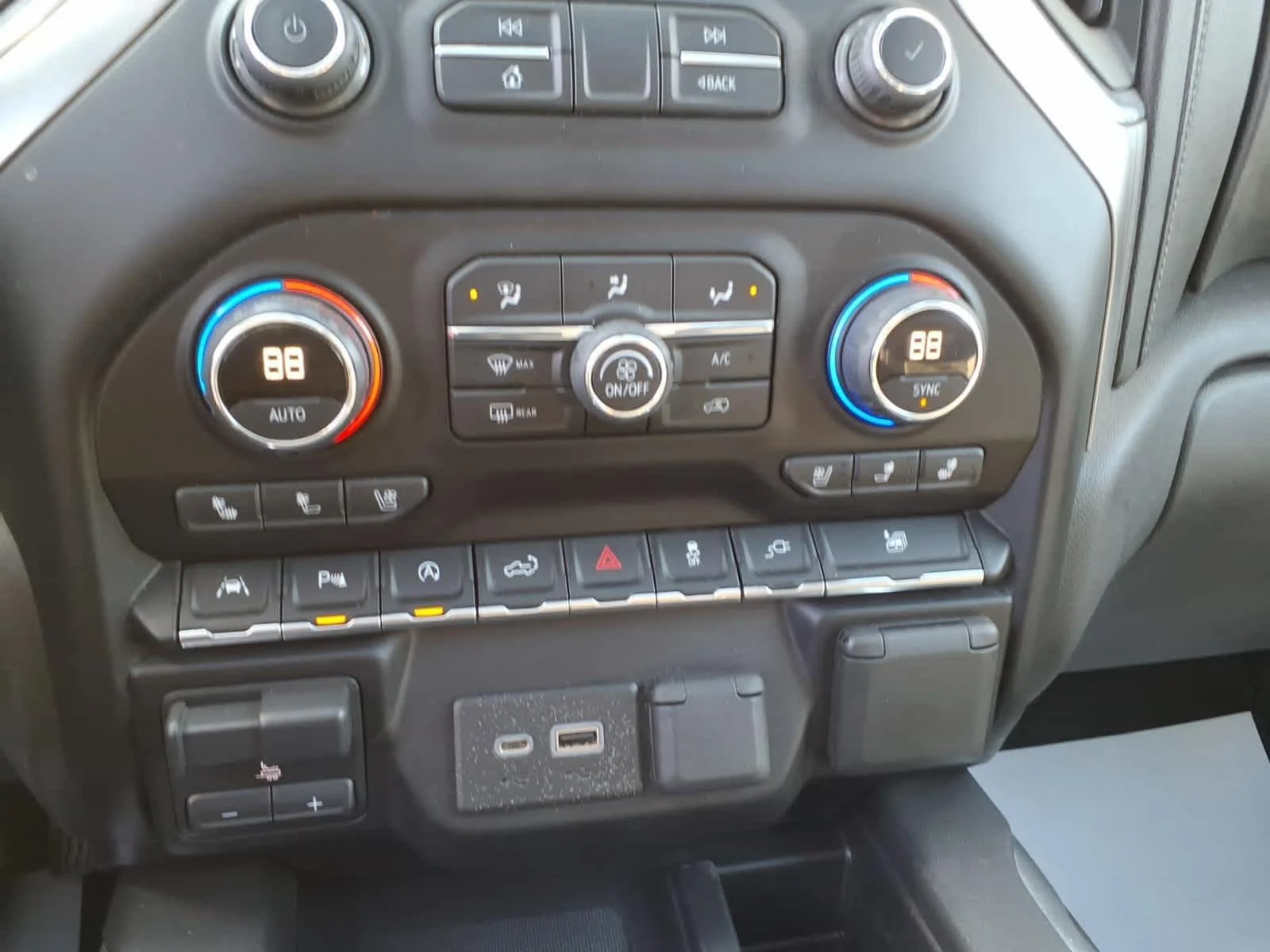 Used 2020 Havana Brown Metallic Chevrolet LTZ image 18