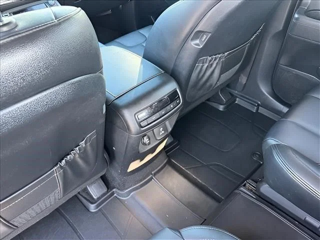 Used 2022 Gray Hyundai SEL image 12