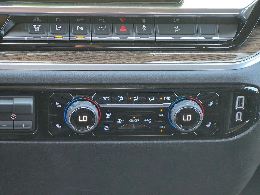 New 2026 Black Chevrolet LT image 32