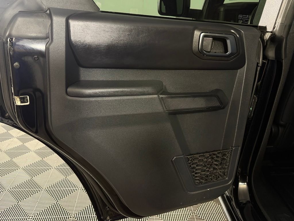 Used 2025 Shadow Black Ford Badlands image 28