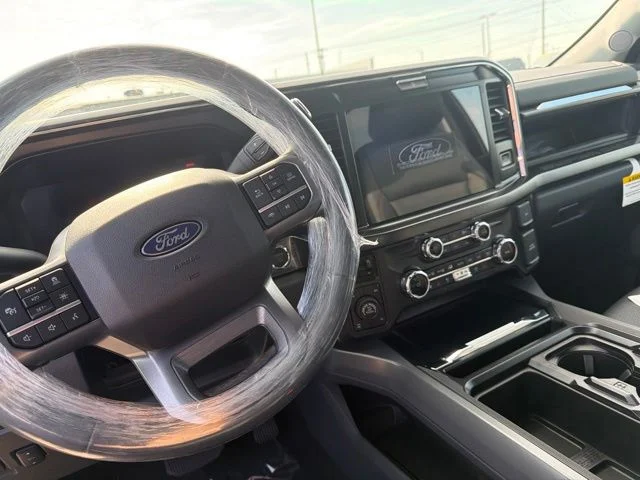 New 2027 Black Ford Lariat image 10