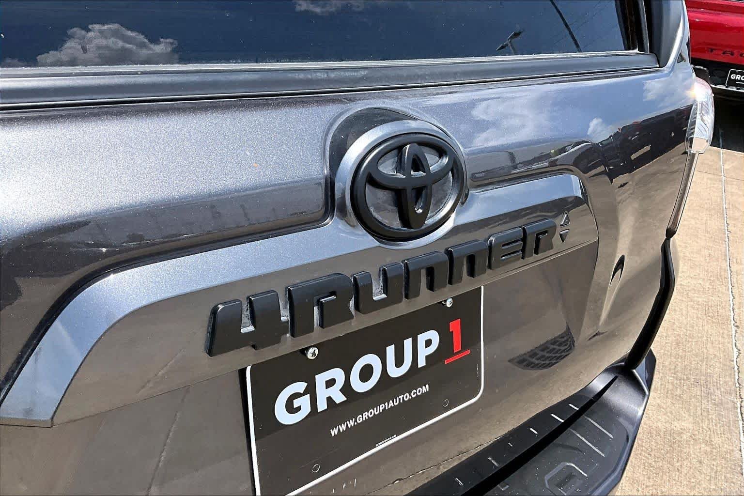 Used 2023 Magnetic Gray Metallic Toyota SR5 Premium image 30