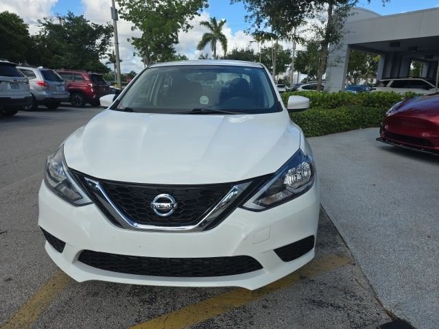 2017 Nissan Sentra S - Photo 2