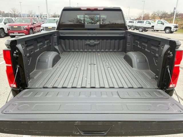 New 2026 Black Chevrolet High Country image 16