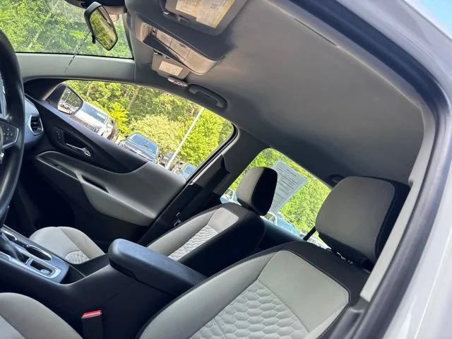 Used 2019 Summit White Chevrolet LS image 16