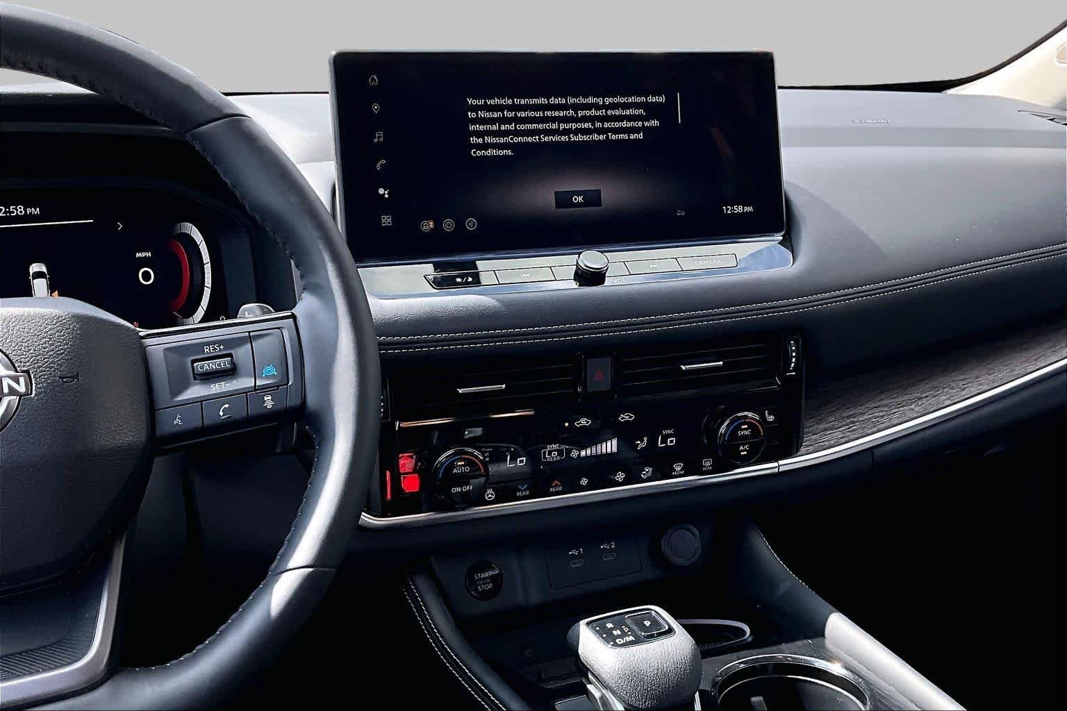 Used 2025 Super Black Nissan Platinum image 7