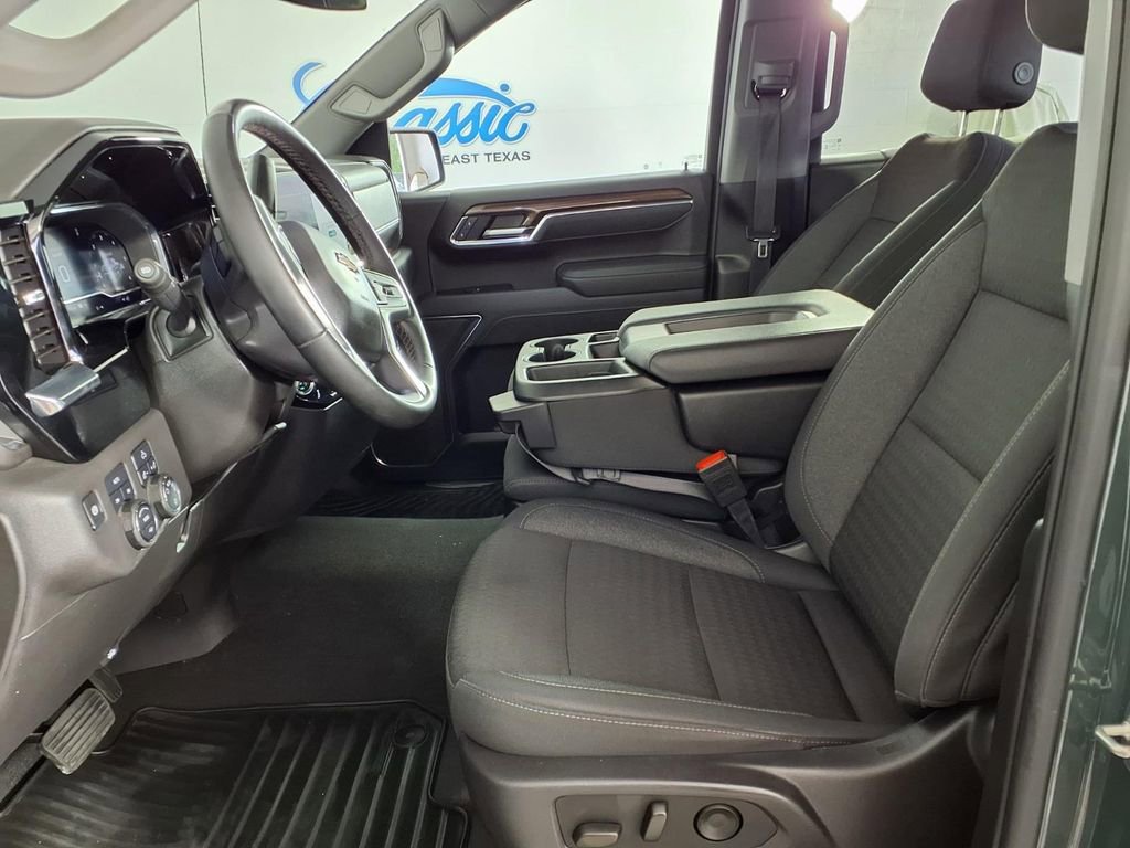 Used 2025 Cypress Gray Chevrolet LT image 13