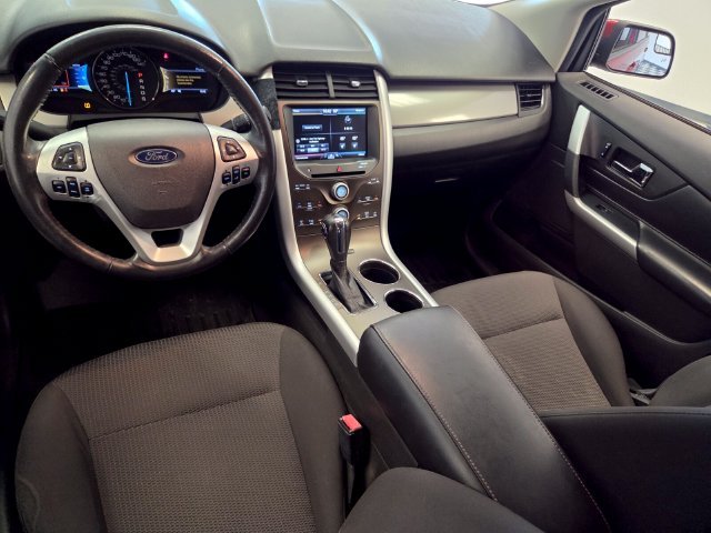 Used 2013 Red Ford SEL image 15