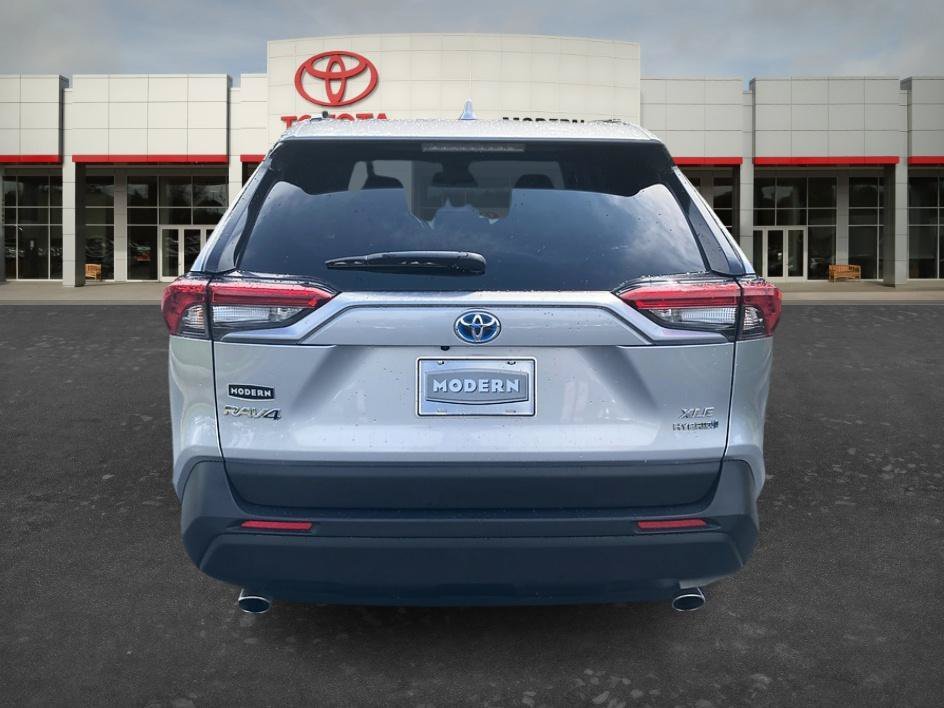 Used 2024 Silver Sky Metallic Toyota Hybrid XLE image 6