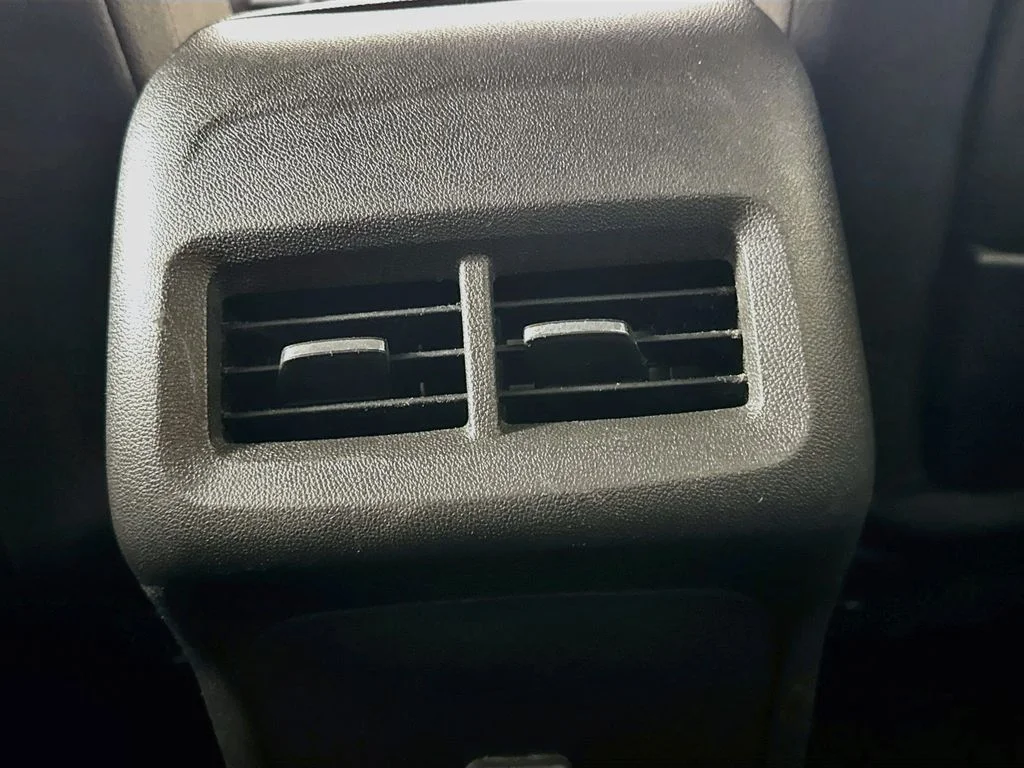 Used 2019 Black GMC SLE image 29