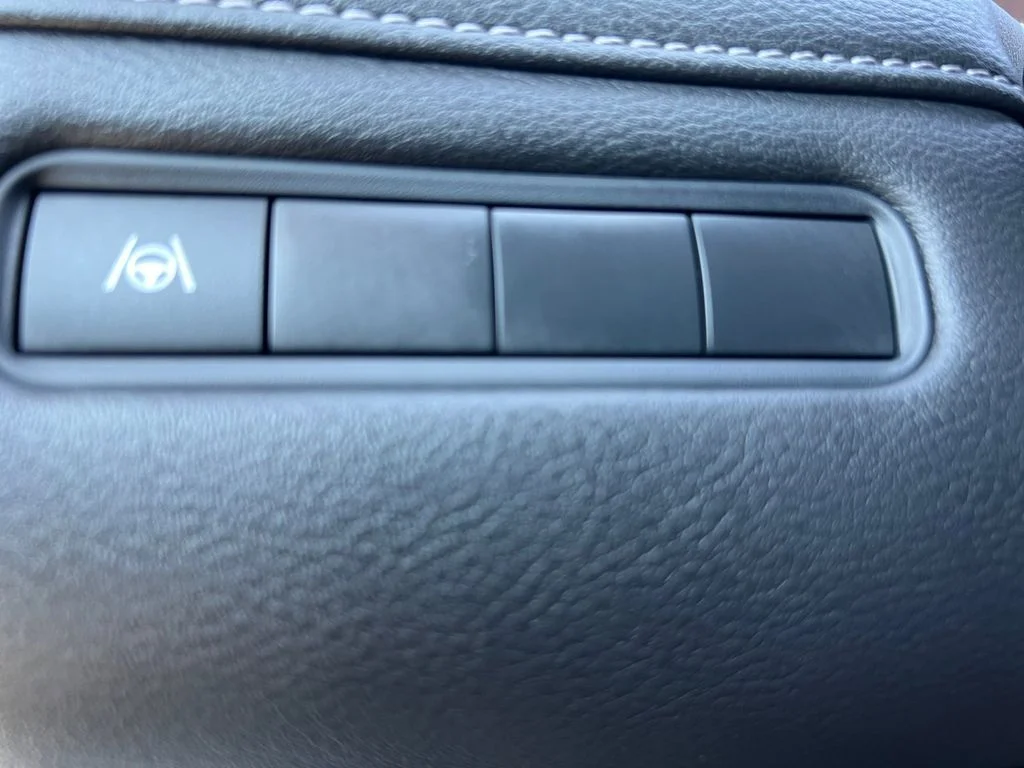 2026 Nissan Armada SV - Photo 12