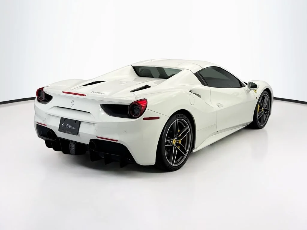 Used 2018 Bianco Avus Ferrari Base image 13