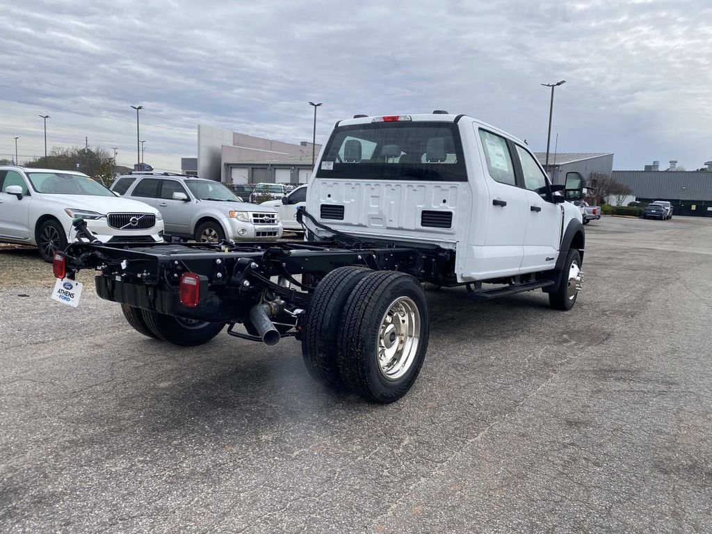 New 2026 Oxford White Ford F-450® XL image 3