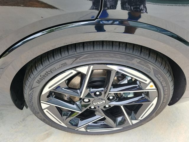 New 2026 Aurora Black Pearl Kia GT-Line image 7