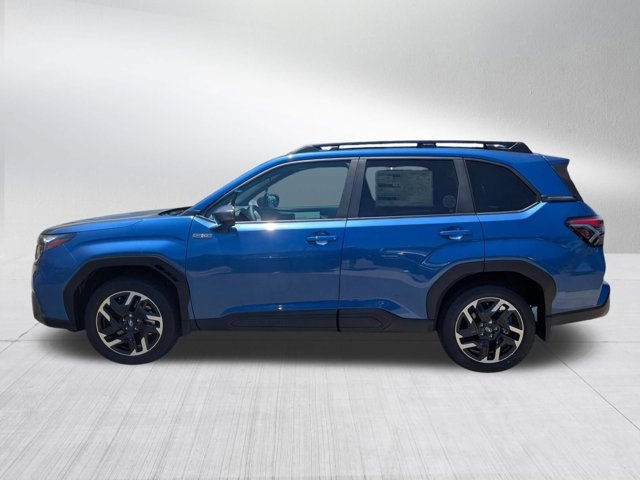 New 2026 DAYBREAK BLUE PEARL Subaru Premium Hybrid image 11