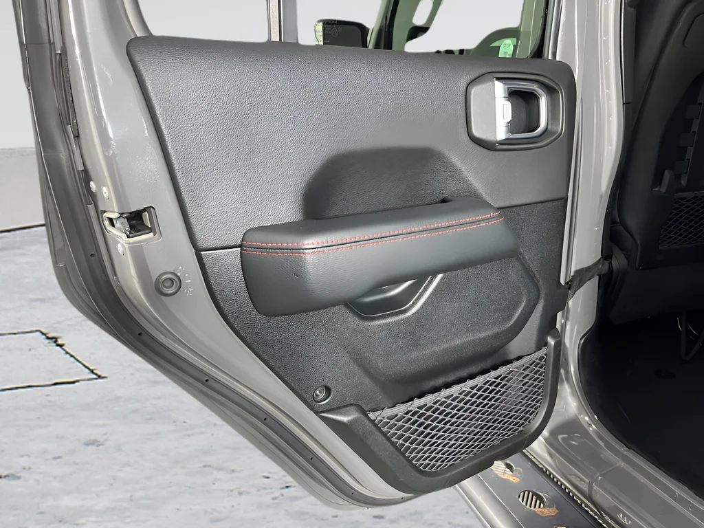 Used 2021 Gray Jeep Unlimited Rubicon image 23
