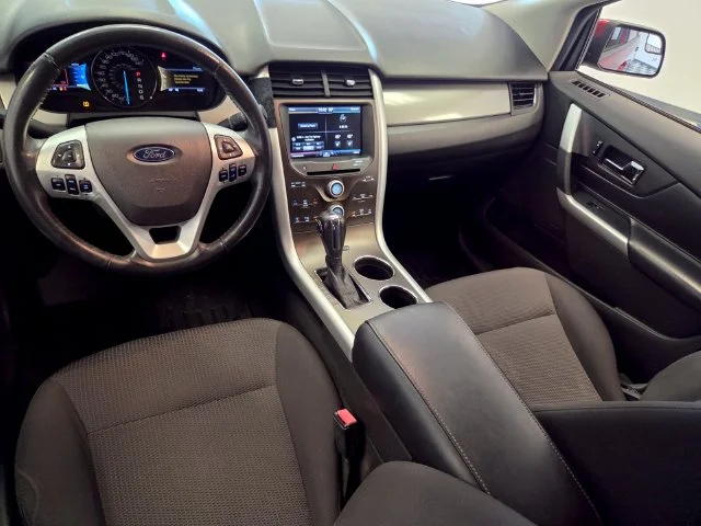 Used 2013 Red Ford SEL image 15