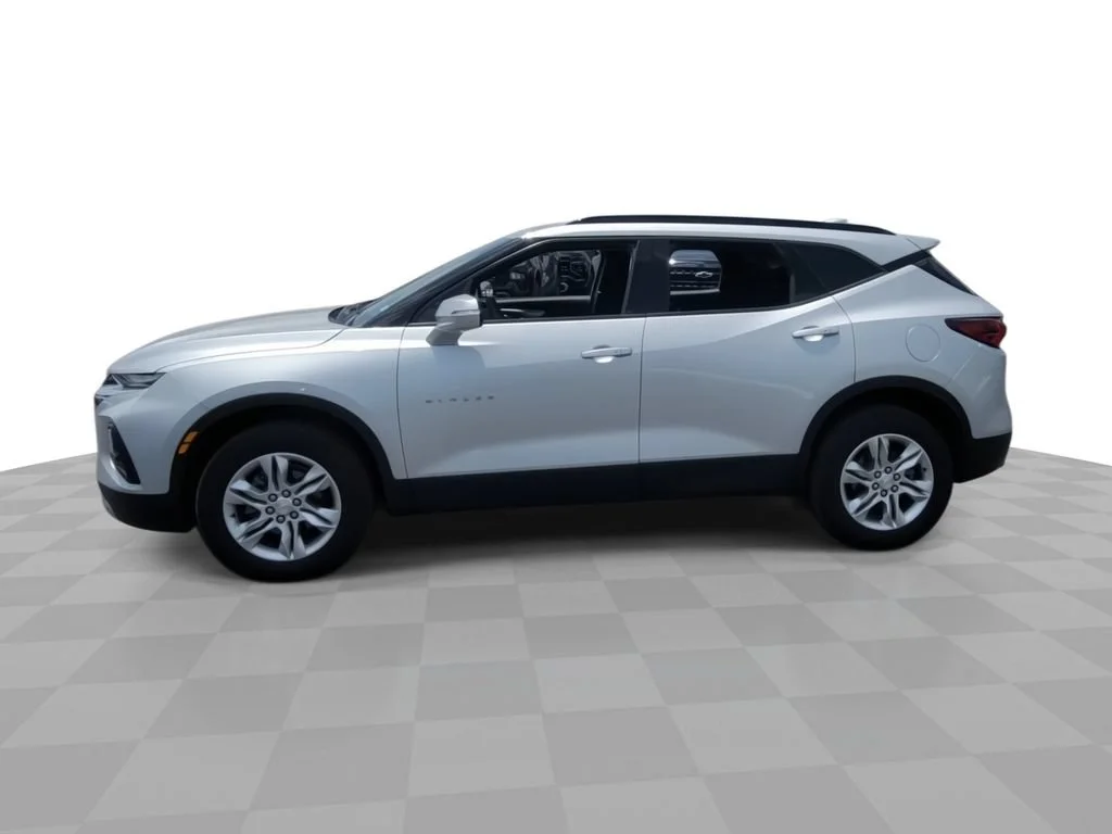 Certified Used 2021 SILVER ICE METALLIC Chevrolet LT image 4