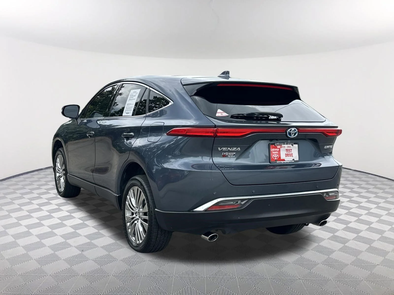 Used 2023 Coastal Gray Metallic Toyota Limited image 7