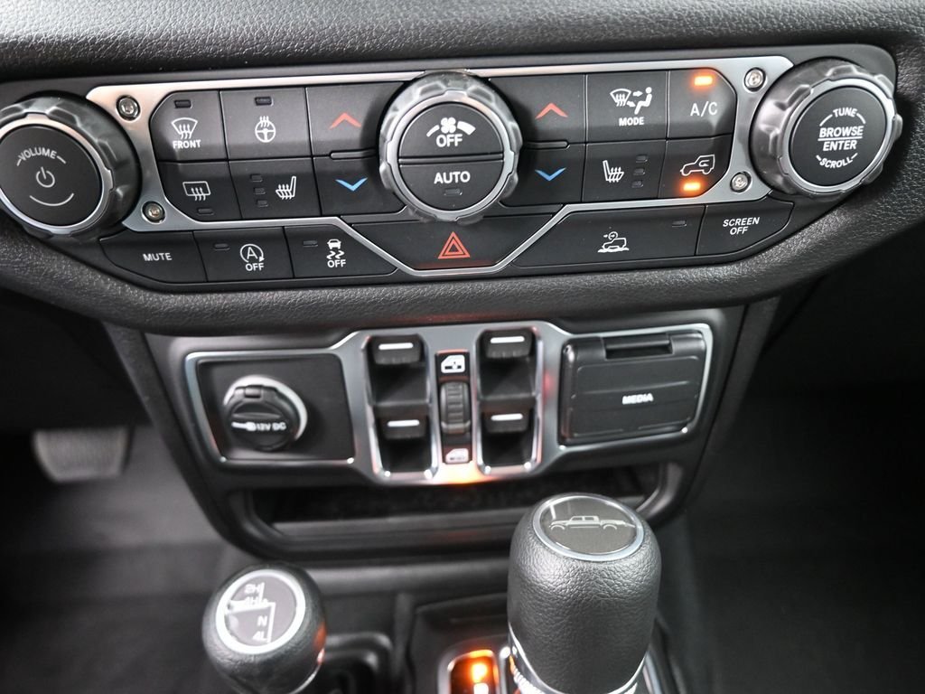 New 2026 Hydro Blue Pearlcoat Jeep Sport S image 9