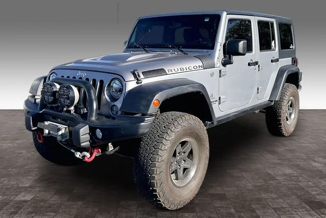 Used 2014 Gray Jeep Unlimited Rubicon image 1