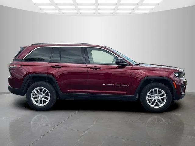 Certified Used 2023 Red Jeep Laredo image 8