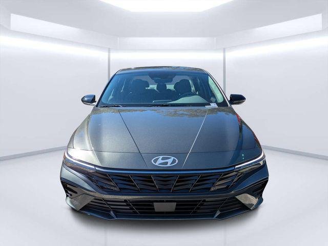New 2026 Gray Hyundai SEL Sport Premium image 8