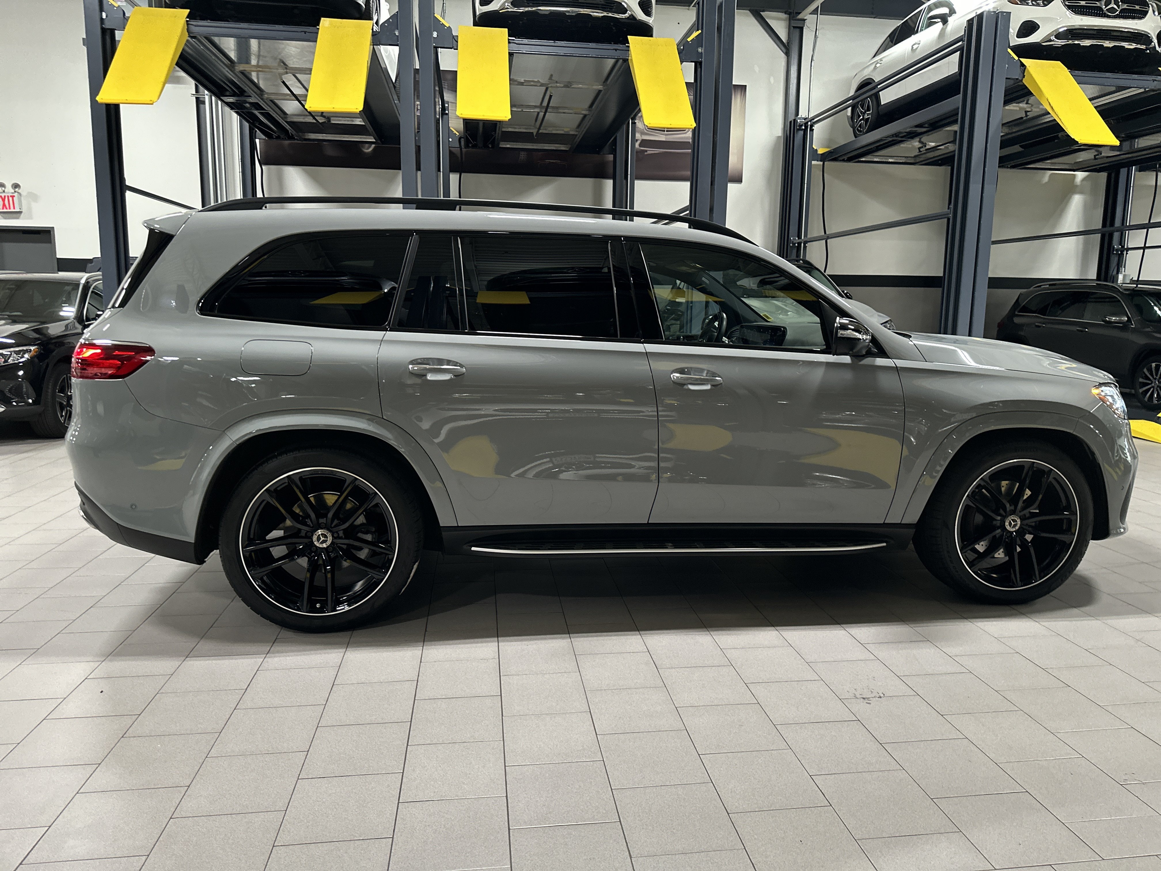Certified Used 2024 MANUFAKTUR Alpine Grey Mercedes-Benz GLS 580 image 6